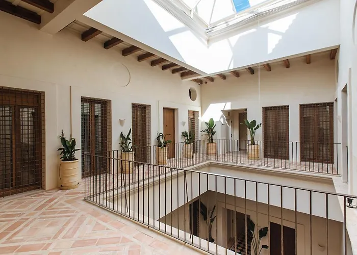 Casa Del Rey Sabio Aparthotel 4*